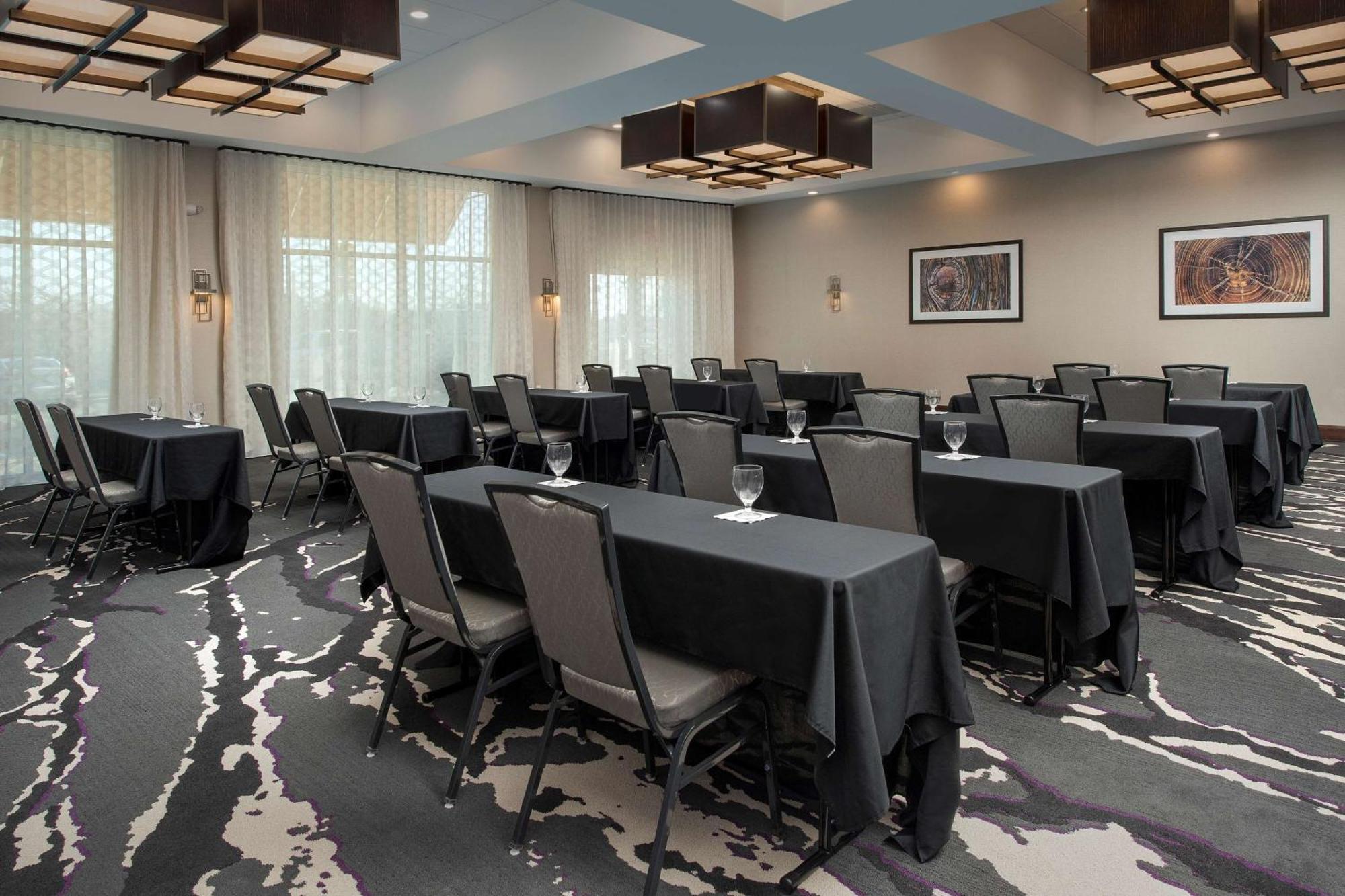 Hilton Garden Inn Columbia Airport, Sc Екстериор снимка