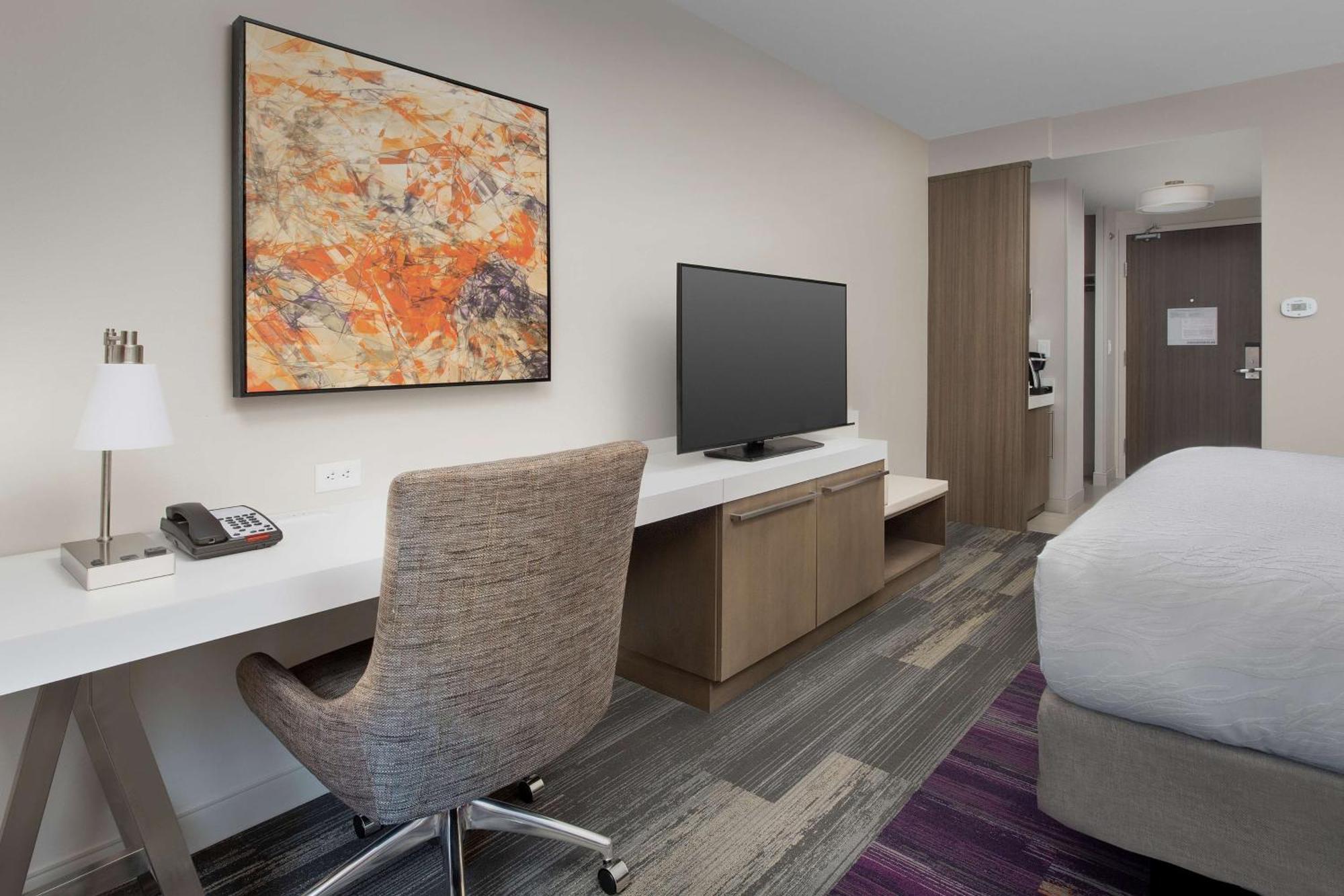 Hilton Garden Inn Columbia Airport, Sc Екстериор снимка