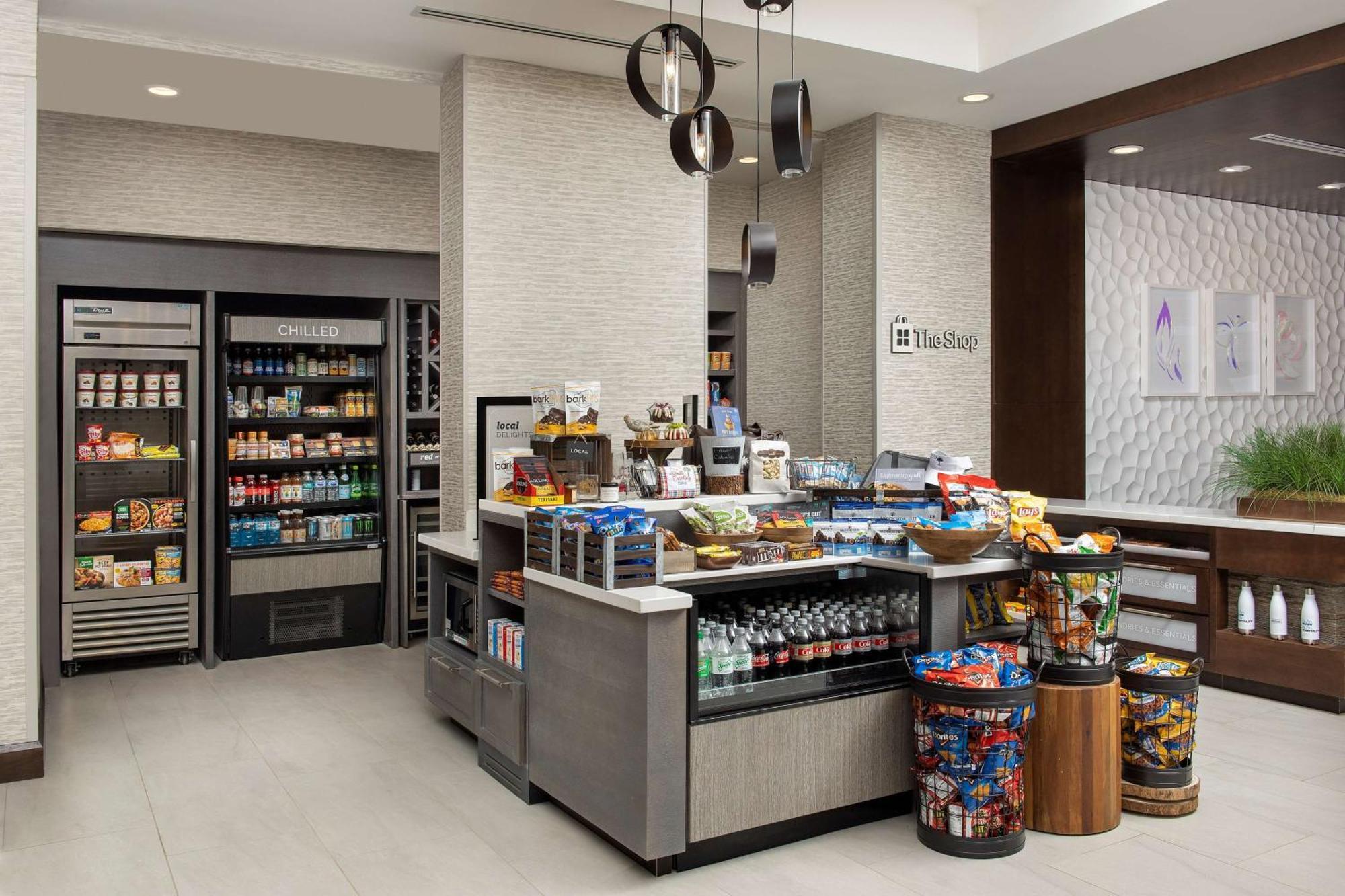 Hilton Garden Inn Columbia Airport, Sc Екстериор снимка