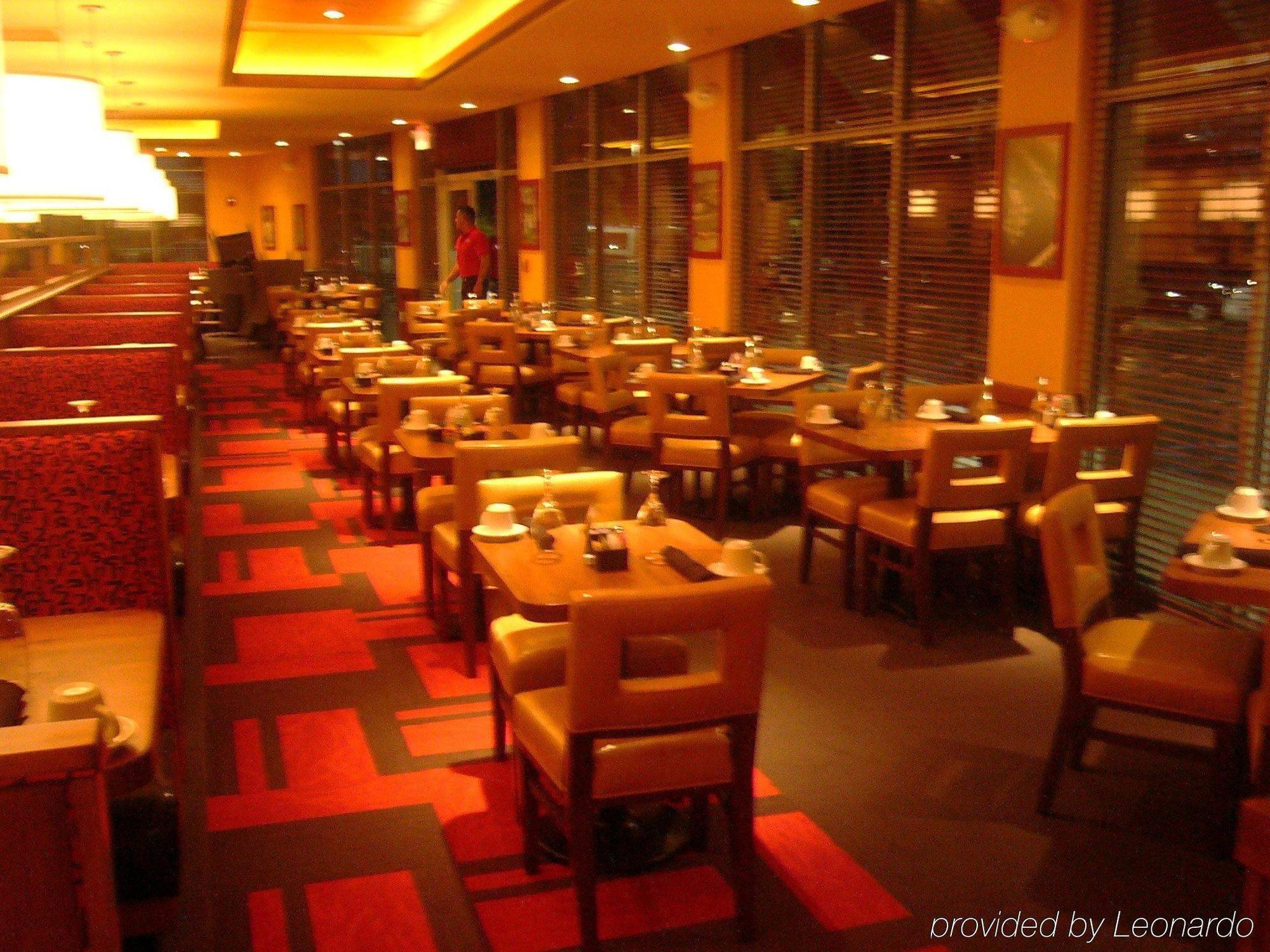 Hilton Garden Inn Columbia Airport, Sc Ресторант снимка